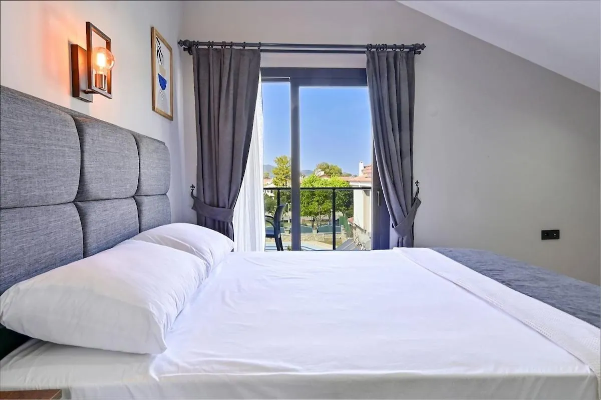 Bendis - Villa For 8 People In The Center Of Fethiye