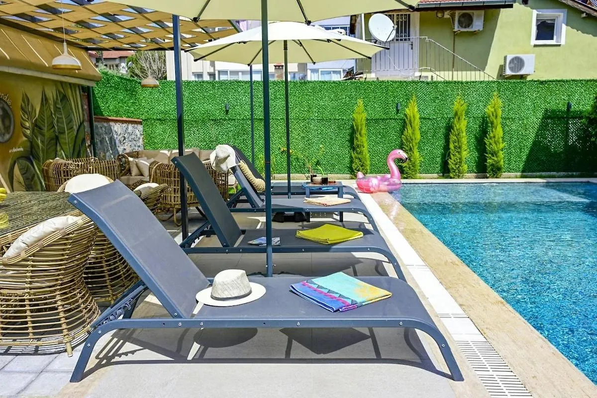 Bendis - Villa For 8 People In The Center Of Fethiye